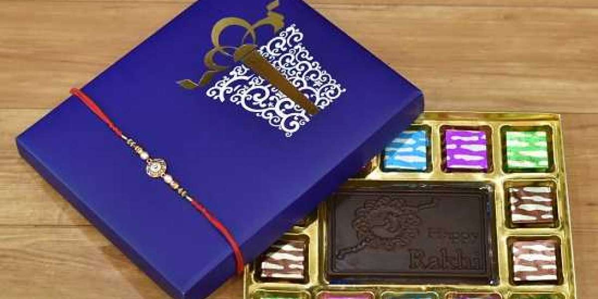 Send Rakhi Gift Box to India